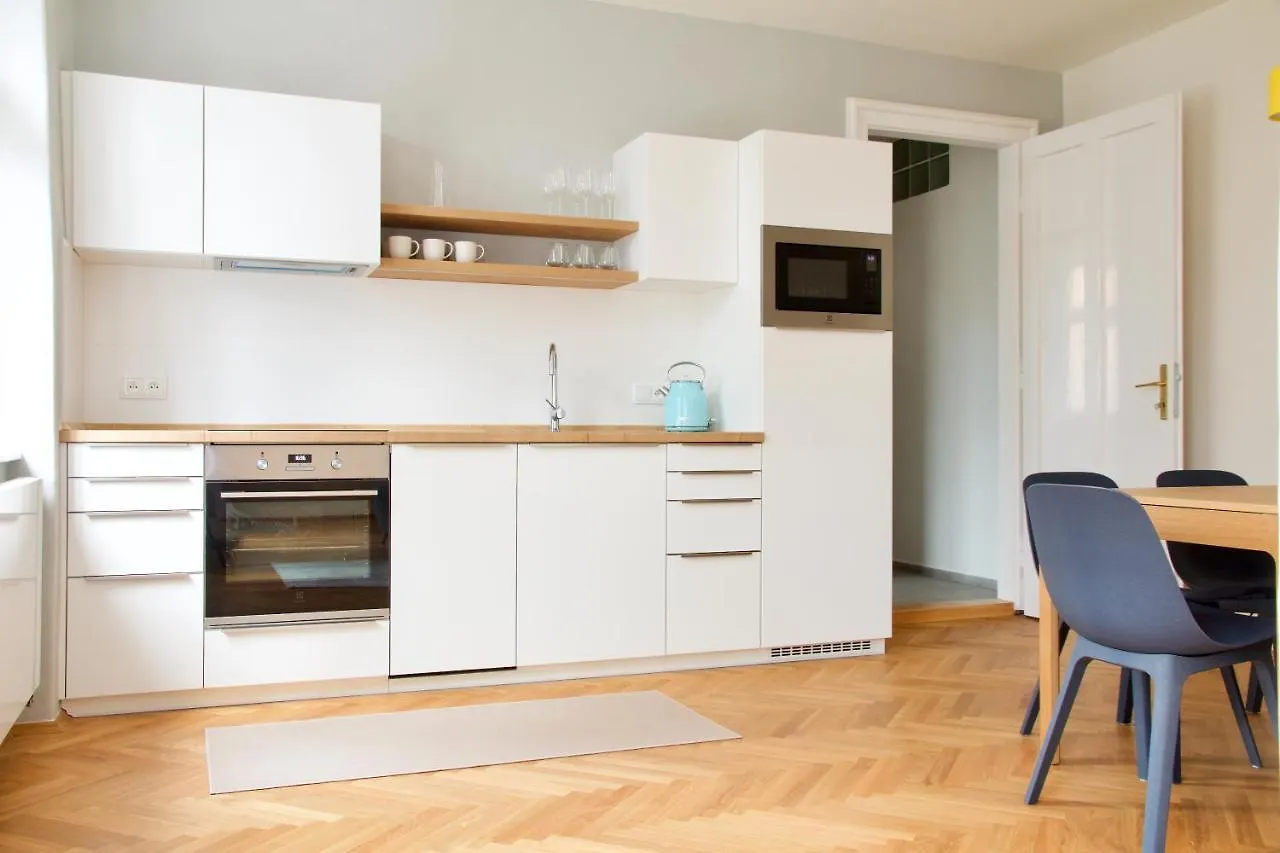 Apartman Vladimir Podebradska 1279 Apartment Karlovy Vary